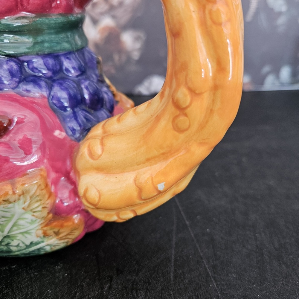 Vintage CRACKER BARREL Vegetable Harvest Ceramic Teapot With Original Lid - 1998 - Picture 9 of 10